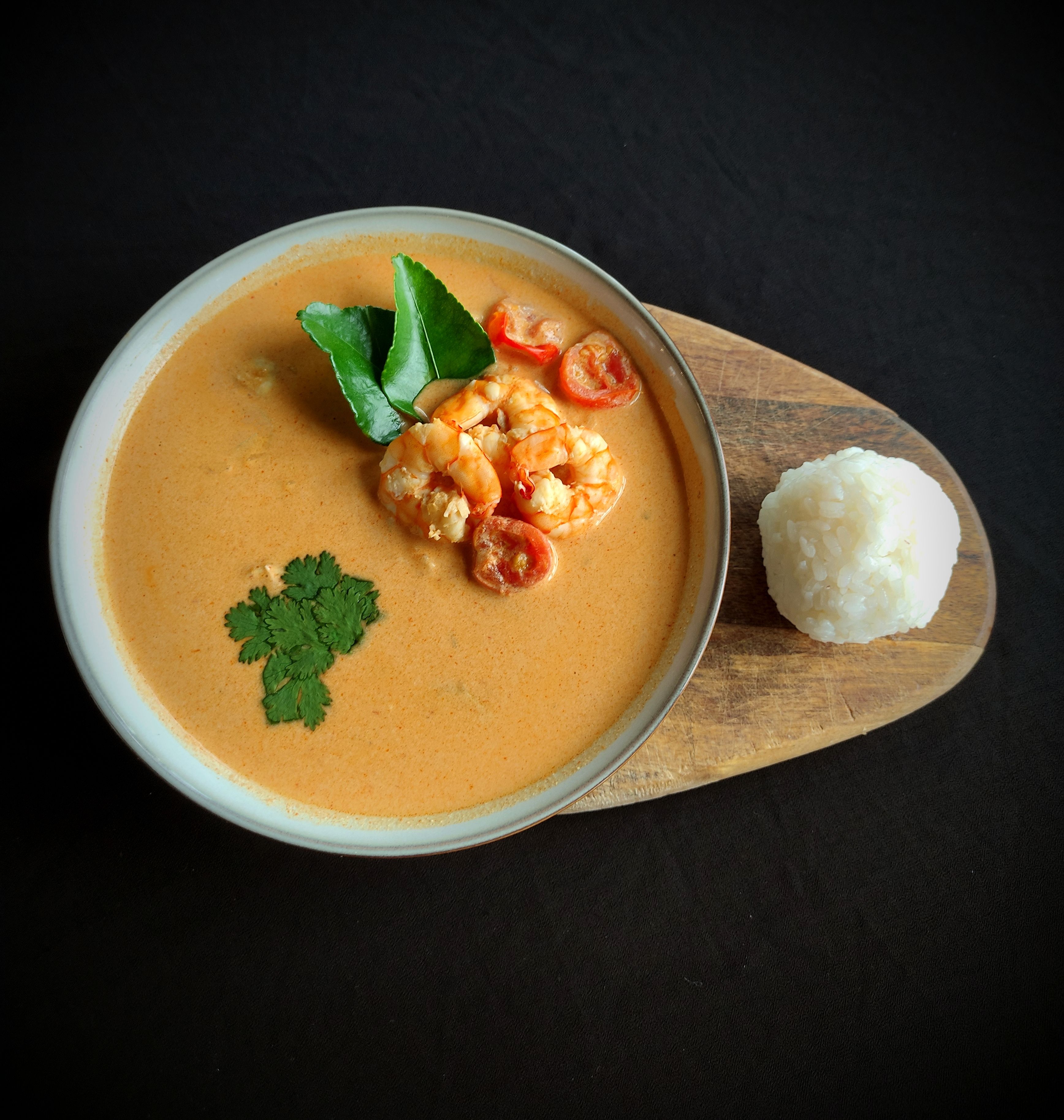 Том Ям с морепродуктами